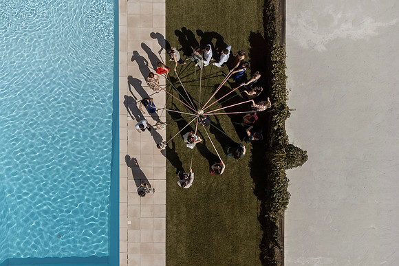 Minimal Photo