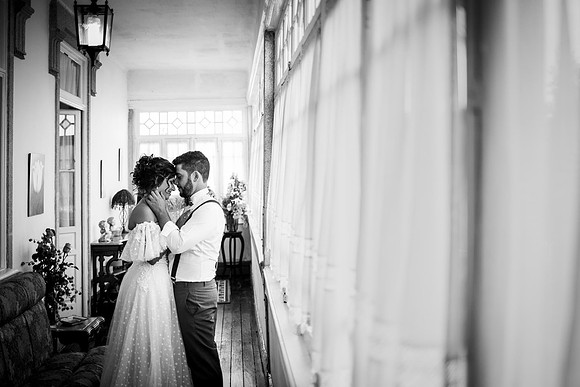 Fotografia pelo fotógrafo de casamento Minimal Photo por Arlind